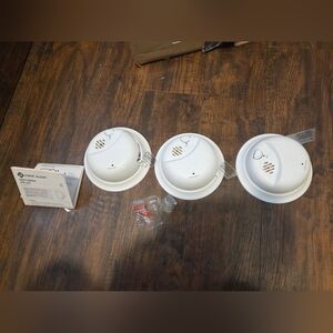 First Alert Precision Detection 10-Year Sealed Battery Smoke Alarm - SMI110